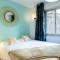 3-Br Apartment Steps from Palais des Festivals