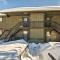 Updated Condo with Views and Deck Less Than 1 Mi to Grand Lake - غراند ليك