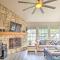 Horseshoe Bay Townhome with Patio and Outdoor Pool!