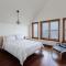 WhidbeyBeachHouse, an Oceanfront Getaway on a Private Beach