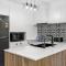 24 24 Hamilton Avenue by Gold Coast Premium