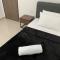 Desaru Utama Apartment with Swimming Pool View, Karaoke, FREE WIFI, Netflix, near to Car Park - Desaru