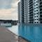 Desaru Utama Apartment with Swimming Pool View, Karaoke, FREE WIFI, Netflix, near to Car Park - Desaru