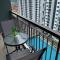 Desaru Utama Apartment with Swimming Pool View, Karaoke, FREE WIFI, Netflix, near to Car Park - Desaru