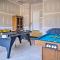 Riverside House with Kayaks, Piano and Fireplace - كاليفورنيا