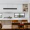 The Top Spot - A Modern All-Season Retreat