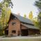 Lovers nest by Casa Oso with private hiking trails and pond