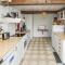 2 Bedroom Awesome Home In Samsø