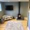 Cute studio cottage. Wood burner. Amazing views