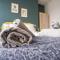 2 Bed-Town Centre-Free Parking
