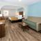 Baymont by Wyndham Biloxi - Ocean Springs