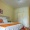Lolo's 1bed Apt-Best location-2Balconies - Harare