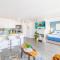Remodeled 1BR Condo, Ocean Views with Free Parking! - Honolulu