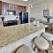 Beach Club #206A