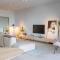 The Loft - Full Sea View - use of hotels Sauna and Pool