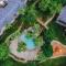304 Main Level Condo, New Flooring, Mountain Views, Close to Pools, and More - Washington
