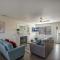 704 Main level 3 bd Unit in Las Palmas, Shared Pool and Hot Tub, Great Clubhouse Amenities - Сент-Джордж