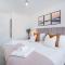 Modern 5 Bedroom 3 Bathroom Serviced House Aylesbury with Parking By 360Stays