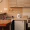 Guest house Studio apartman Marina - with jacuzzi, free parking, pet friendly