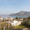Golden Seaside House number 1 - Eantio
