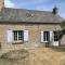 Renovated French Country Bungalow for Two - A Home for Your Next Holiday - Hercé
