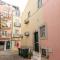 BmyGuest - Fado Mezzanine Apartment - Lisabon