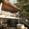 Exclusive Beachfront Villa w/ Outdoor Tub & Kayaks - Sabang