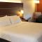 Holiday Inn Express Winfield - Teays Valley, an IHG Hotel - Hurricane