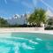 Holiday rental Masseria Carperi,Cisterna