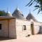 Trullo Filippo with pool near Ostuni