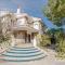 Villa Elvira by MarCalma