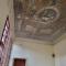 Uzès, au cœur du centre médiéval La Boussole dUzès, appartement de caractère du XVII -ème siècle