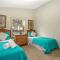 #253-Modern 4 bed home with own private pool close to Disney - Orlando