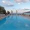 Smyros Resort - Poúlithra