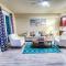 Laketown Wharf Resort 1036 By Aneliya