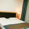 Cromwell Hotel