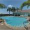 Barefoot Bungalow - Pet Friendly- 2 Bdrm Townhome