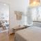 Nomad Dreams N 3 one bedroom Cascais historic center