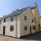 Modern 4-bed Cottage Llanwrst Town Centre & Parking - Snowdonia! near Betws-y-Coed - Llanrwst