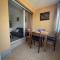 Studio cabine avec loggia vitrée, à 100m de la plage, proche commerces et activités à Sète - FR-1-338-492 - Sète