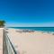 AMAZING 2BR 2BA NEWLY RENO BEACHFRONT APT W/BEACH VIEW