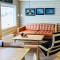 Beautiful Home In Rennesøy With Wifi