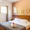 Nautilus Surf & Yoga Villas Santa Teresa
