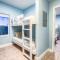Laketown Wharf 728 By Aneliya