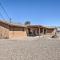 2 Mi to Lake Home with Fire Pit in Arizona! - مدينة ليك هافاسو