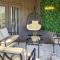 Cozy Mountain Home at Rumbling Bald Resort! - ليك لوري