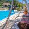 APHRODITE studios & apt with pool - Lákka
