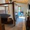 Wonderful cabin tucked in the woods /w Hot tub - Mountain City