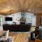 Wonderful cabin tucked in the woods /w Hot tub - Mountain City