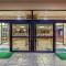Holiday Inn Springdale-Fayetteville Area by IHG